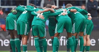 بيرنلي وليفربول ينهيان الشوط الأول بالتعادل السلبي في الدوري الإنجليزي