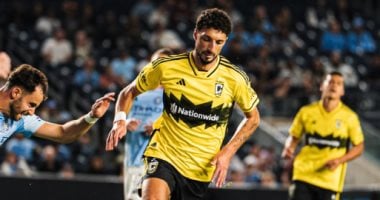 نيويورك سيتي يواجه كولومبوس كرو وأبو علي يضيف هدفه الثاني في اللقاء