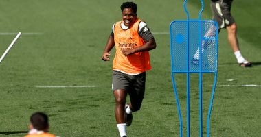 إندريك يستأنف تدريباته مع ريال مدريد بعد توقف دام أربعة أشهر