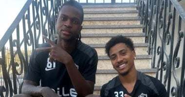 شيكو بانزا يؤازر خوان ألفينا قبل مواجهة حاسمة مع الزمالك والجونة