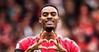 ليفربول يعزز صفوفه بمكافأة مالية لجرافينبيرج بعقد جديد مغري