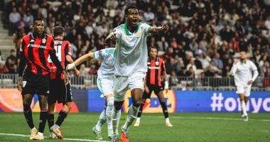 روما يحقق فوزا مثيرا على نيس في افتتاح مشواره بالدوري الأوروبي