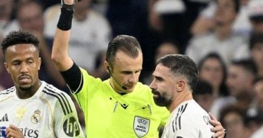 يويفا يعلن العقوبة المفروضة على كارفاخال بعد طرده في مواجهة مارسيليا 5 يويفا يعلن العقوبة المفروضة على كارفاخال بعد طرده في مواجهة مارسيليا