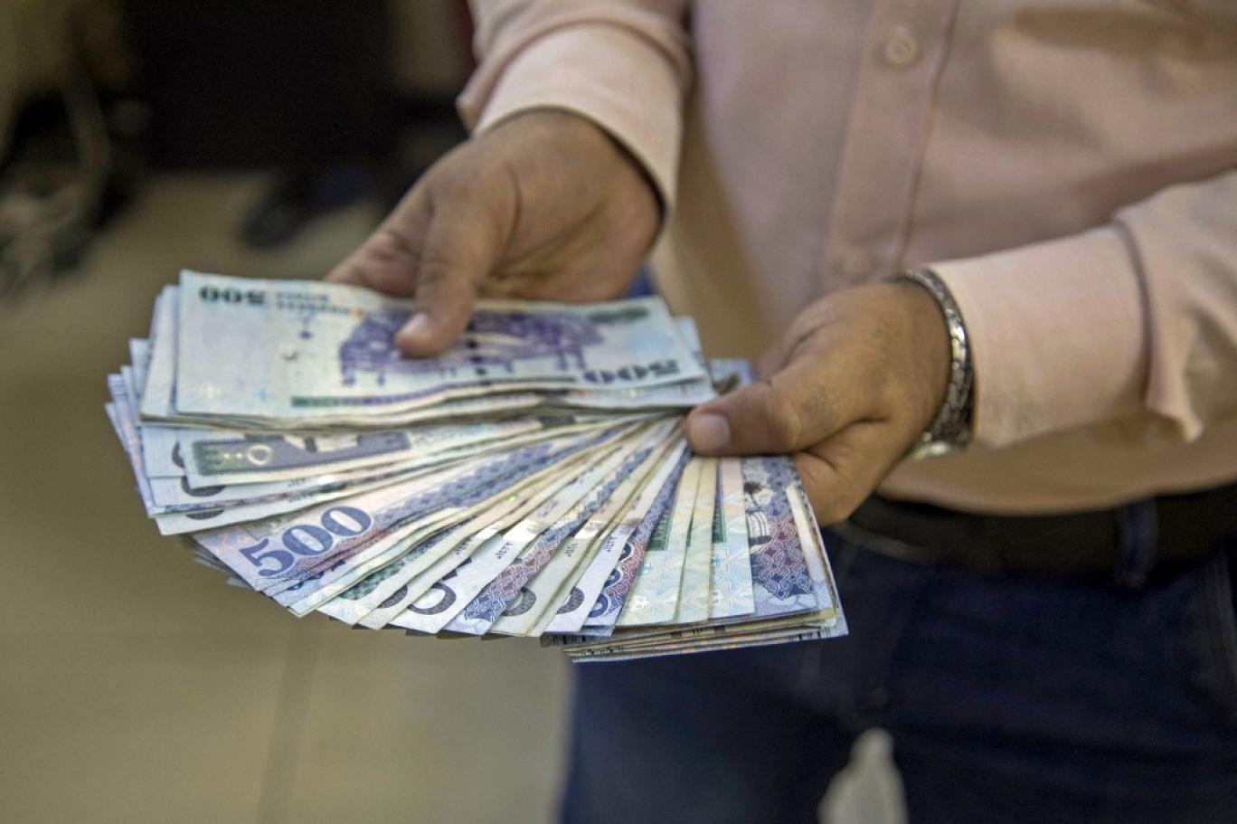 تحديث سعر صرف الريال السعودي مقابل الجنيه المصري اليوم في تداولات الشراء والبيع بمختلف البنوك المصرية 5 تحديث سعر صرف الريال السعودي مقابل الجنيه المصري اليوم في تداولات الشراء والبيع بمختلف البنوك المصرية