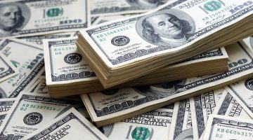 MW EY056 dollar ZG 20161017211422 2