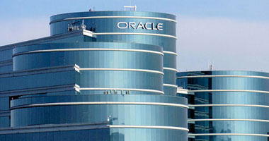 أوراكل تقترب من نادي التريليون دولار والأسهم التقنية تشهد ارتفاعا جماعيا