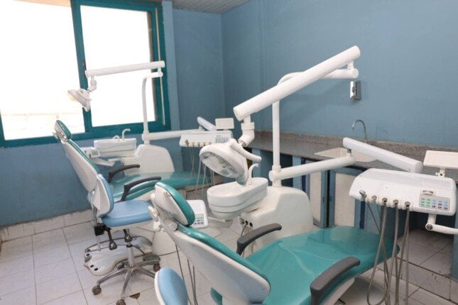 افتتاح 65 وحدة جديدة لتعزيز التعليم في مستشفى طب الأسنان بجامعة المنيا
