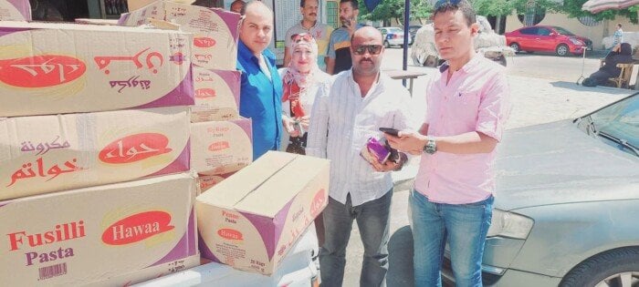 تموين بورسعيد يحبط محاولة بيع 1440 كيس مكرونة فاسدة مليئة بالحشرات
