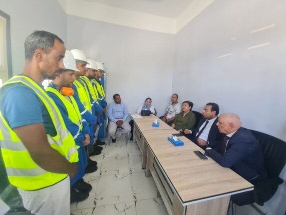 نائب محافظ قنا يعلن عن اعتماد محطة مياه الجبيل في إطار التنمية المستدامة.