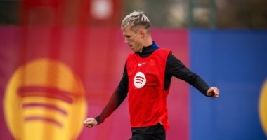 أولمو يسبب قلقا في برشلونة قبل مواجهة إشبيلية المرتقبة