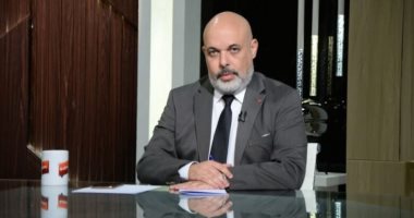 رئيس شعبة المعادن يشير لانخفاض المعروض من الفضة وارتفاع متوقع بالأسعار