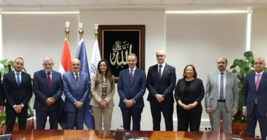 وزير الاتصالات يؤكد انطلاق نقل ذكي بمصر عبر تراخيص انترنت الأشياء للسيارات 5 وزير الاتصالات يؤكد انطلاق نقل ذكي بمصر عبر تراخيص انترنت الأشياء للسيارات