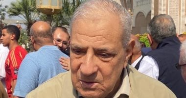 وزير قطاع الأعمال وعدد من الوزراء السابقين يودعون شقيقة إبراهيم محلب في جنازة اليوم السابع 5 وزير قطاع الأعمال وعدد من الوزراء السابقين يودعون شقيقة إبراهيم محلب في جنازة اليوم السابع