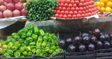 ارتفاع أسعار الخضراوات والفاكهة في قنا اليوم السبت مع بدء الأسبوع 5 ارتفاع أسعار الخضراوات والفاكهة في قنا اليوم السبت مع بدء الأسبوع