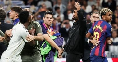 رئيس الاتحاد الإسباني يوضح تفاصيل أزمة كارفاخال ويامال في تصريحات جديدة 10 رئيس الاتحاد الإسباني يوضح تفاصيل أزمة كارفاخال ويامال في تصريحات جديدة